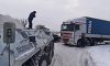 На українсько-польському кордоні перестали пропускати вантажівки та автобуси: у чому причина