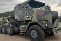 Україна закупає найбільші танкові тягачі Oshkosh M1070