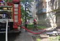 У Києві загорівся багатоквартирний будинок