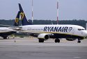 Рейс Ryanair з Польщі аварійно сів в Греції через повідомлення про бомбу