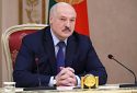 лукашенко проводить нараду зі своїми військовими