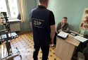 На Буковині ДБР викрило голову ВЛК на підробці медичних довідок