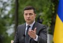 Рейтинг Зеленського знизився на 20% через корупцію та війну — політолог