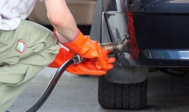 Дефіцит пального в Україні, що буде з цінами на бензин та автогаз?