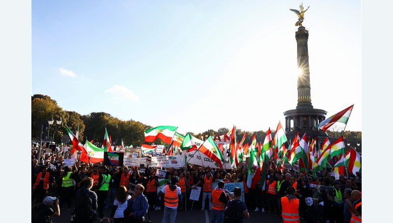 У Берліні 80 тисяч людей вийшли на акцію проти придушення протестів в Ірані