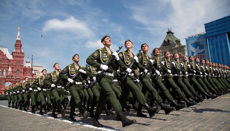 путін погодився на збільшення чисельності російської армії до 1,5 млн осіб