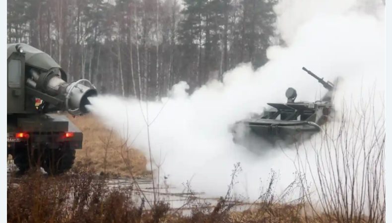 На Изюмском направлении враг применил снаряды с химическим веществом, — Корсунов