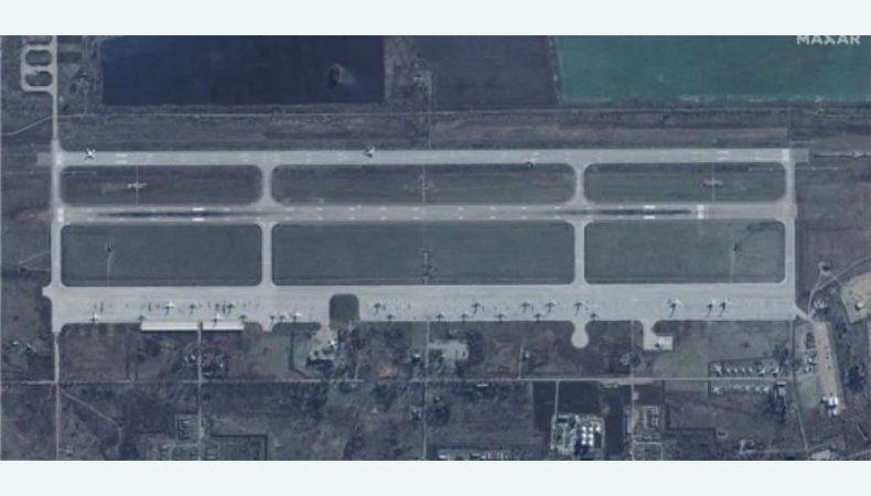 Супутниковий знімок аеродрома Енгельс