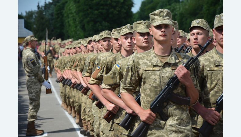 Кожен президент, який приходив, обіцяв скасувати призов, — військовий експерт