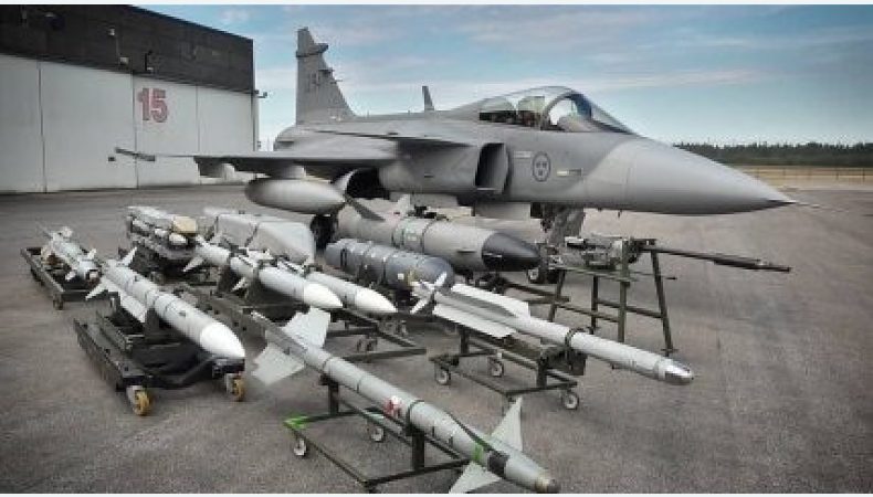 Швеція готова передати Україні винищувачі Gripen