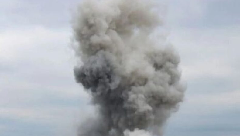 У Києві у Шевченківському районі пролунали вибухи