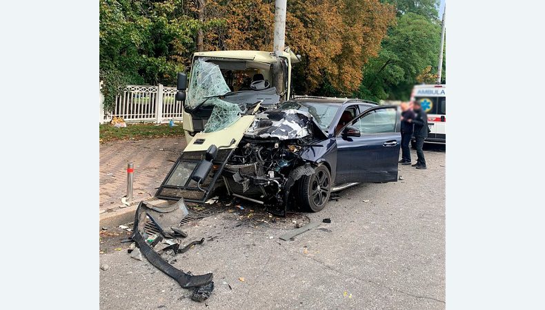 ДТП на Повітрофлотському проспекті у Солом’янському районі столиці