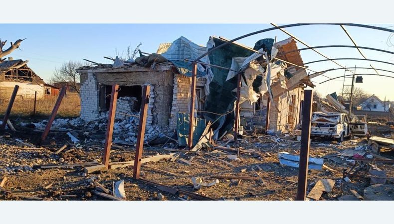 Зруйнований будинок у селі Новософіївка