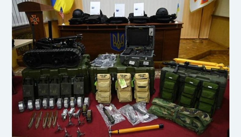 Рівненські піротехніки отримали допомогу від американських партнерів: яку саме