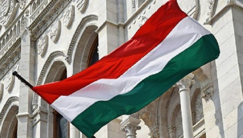 Угорщина нарешті погодилася на транзит зброї до України