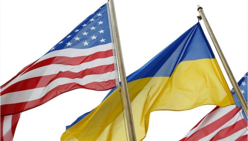 Експерт прокоментував наслідки для України після зупинення допомоги від США