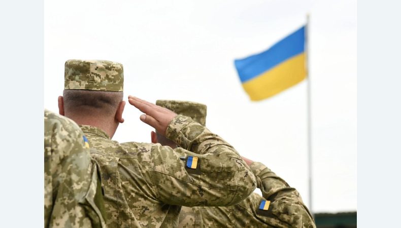 Рада попередньо дозволила військовим під час воєнного стану йти у відпустку