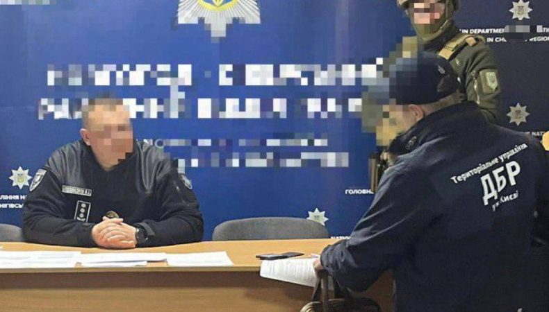 На Чернігівщині викрито начальника райвідділу поліції