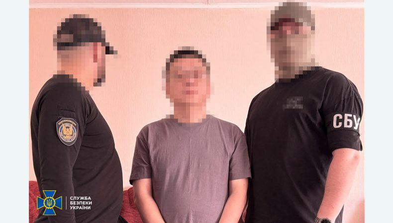Китайські шпигуни збирали секретні технології виробництва українських ракет «Нептун»