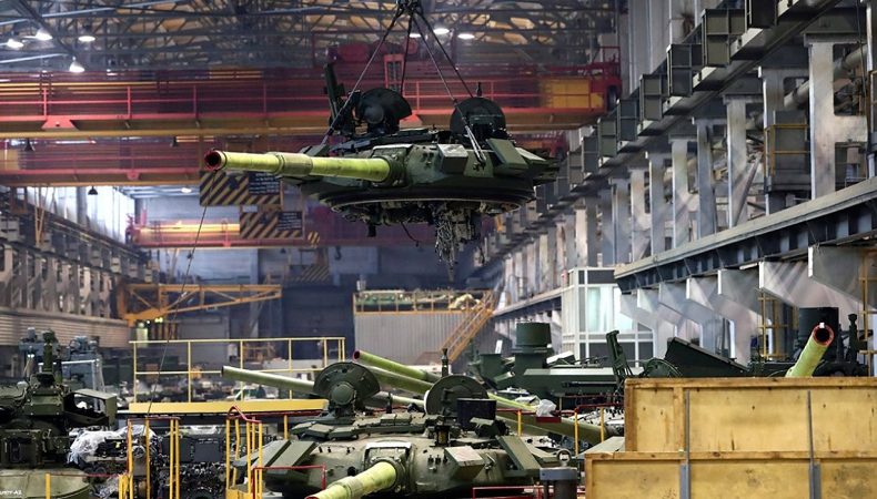 У Росії величезні запаси зброї, тому санкції на російську оборонку поки не мають значного впливу - експерт