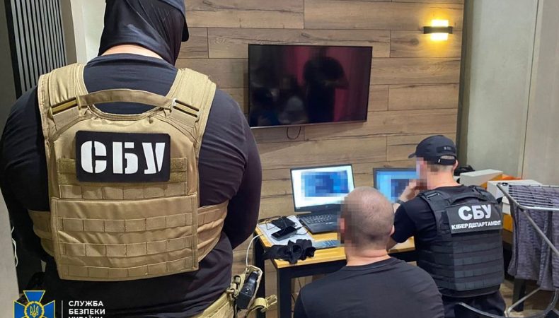 СБУ викрила у Києві підпільний серверний центр, який російські хакери використовували для кібератак проти України