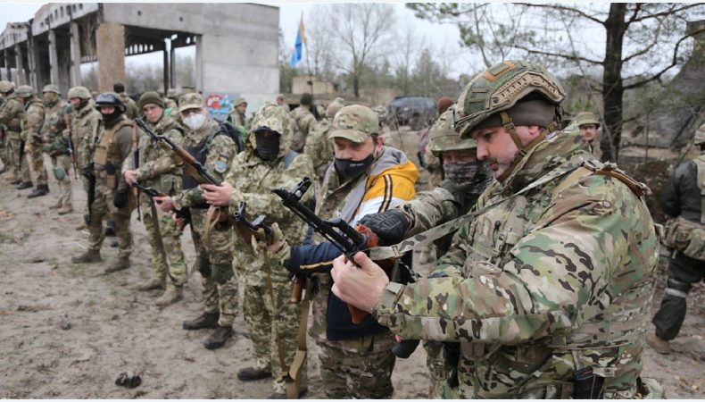 Байден шукатиме зброю для України на Близькому Сході