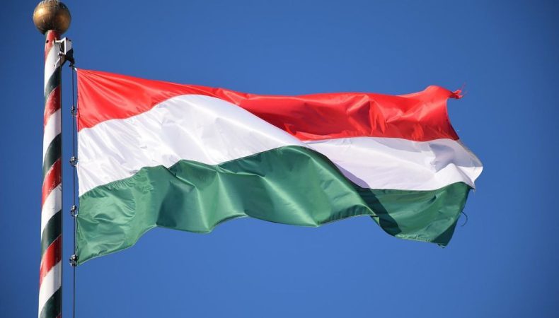 ЄС заморозив виплату коштів Угорщині