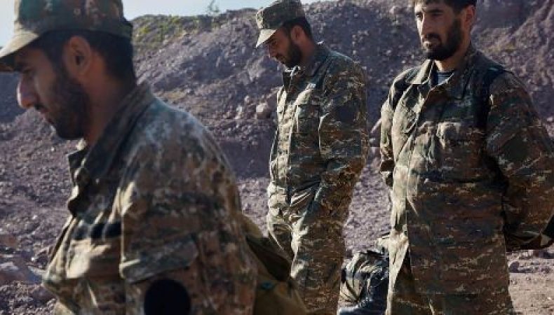 В Азербайджані повідомили про обстріл з боку вірменських військ. Єреван спростовує