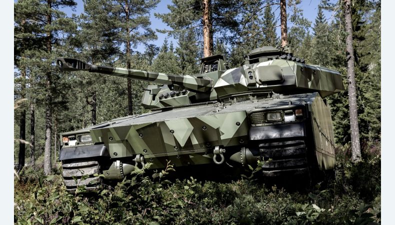 Швеція замовила для України нові БМП CV90