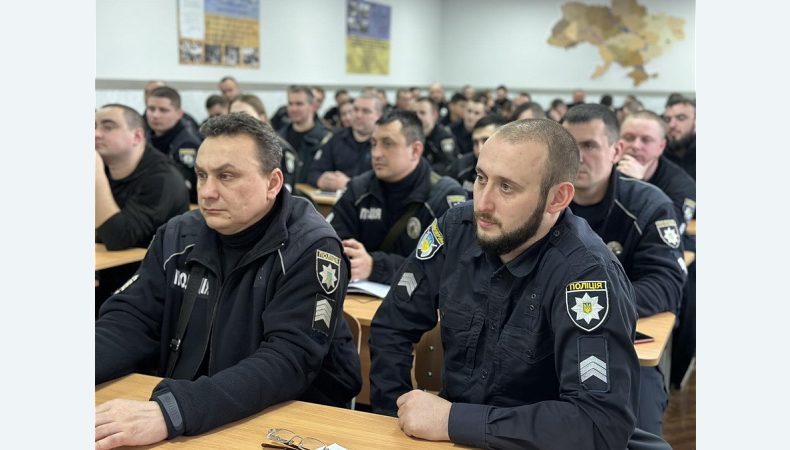 Чому навчають поліцейських?