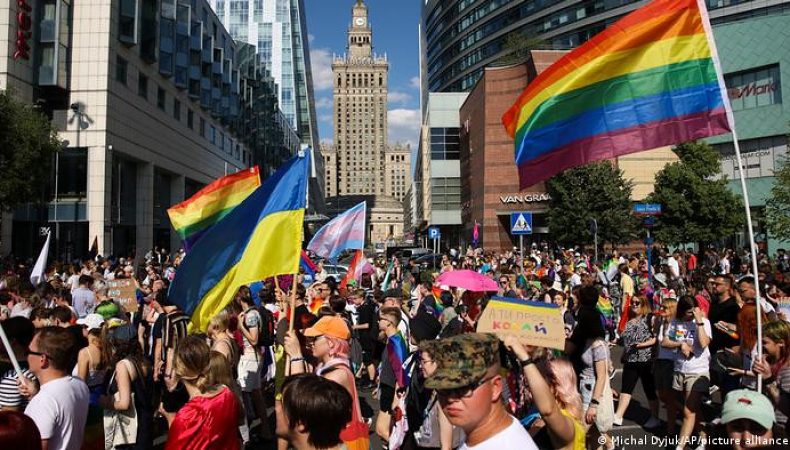 Поляки разом з українцями вийшли на «Парад рівності» у Варшаві