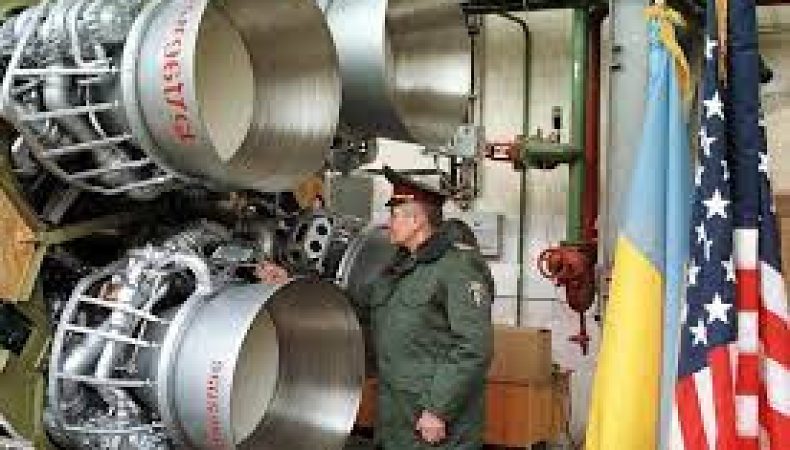 Україна знаходиться під ядерною парасолькою США — експерт