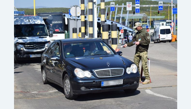 Ситуація у пунктах пропуску на західному кордоні