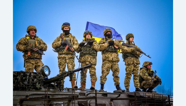 Збройні сили України зберігають найбільшу довіру українців — 96%