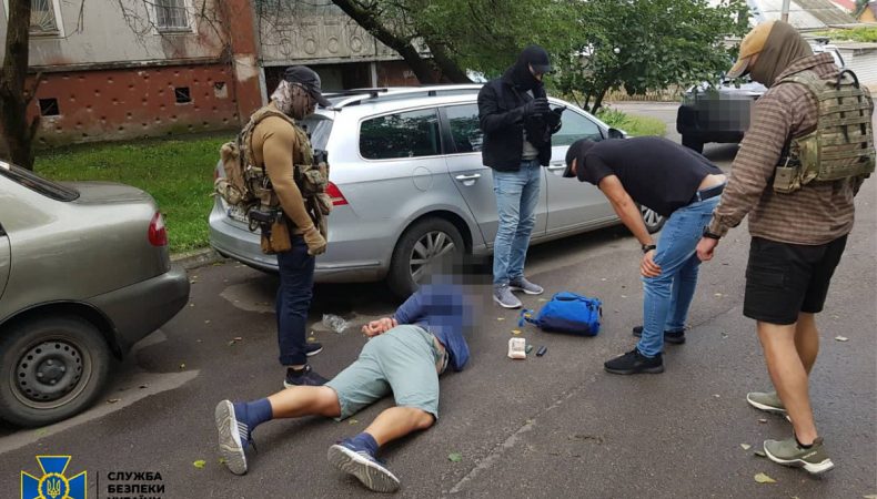СБУ затримала двох агентів рф на Миколаївщині, які відстежували HIMARS