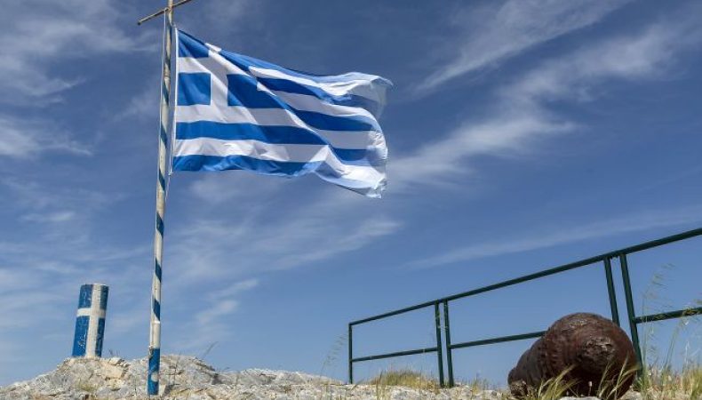 Греція закрила свій повітряний простір для літаків з Білорусі