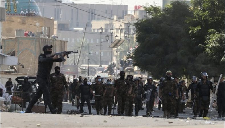 У Багдаді протести переросли у сутички: є загиблі (ВІДЕО)