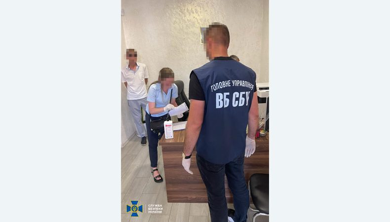 Типографія виготовляла фальшиві паспорти для «легалізації» росіян в Україні