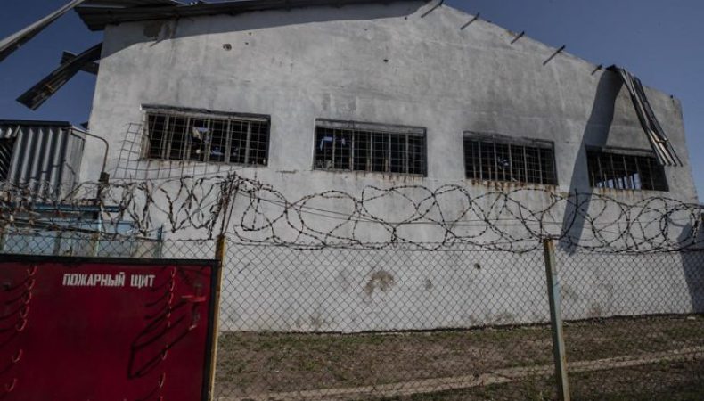 СБУ повідомила про підозру ексочільнику Оленівської колонії