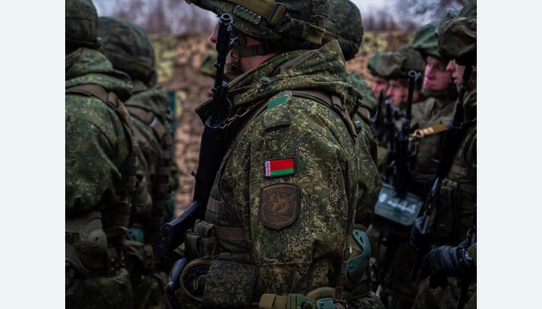 У білорусі почалися військові збори: подробиці