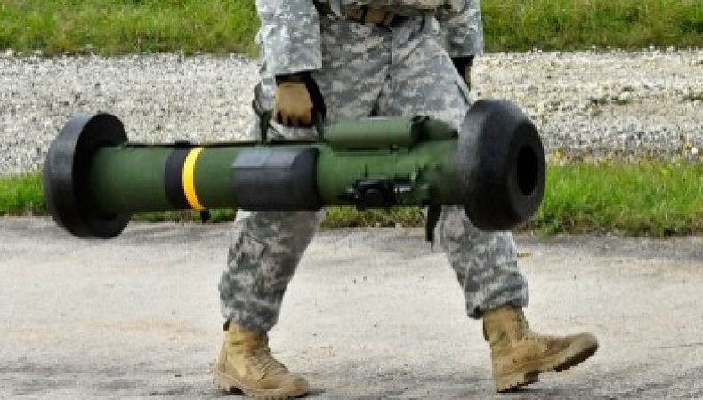 Пентагон: США схвалили передачу Україні тисячі Stinger та Javelin і дронів Switchblade