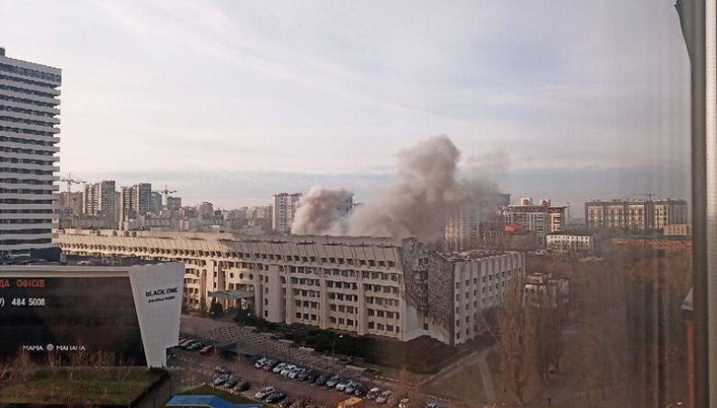 Внаслідок російського обстрілу Києва значно постраждали будівлі Київського нацуніверситету імені Тараса Шевченка