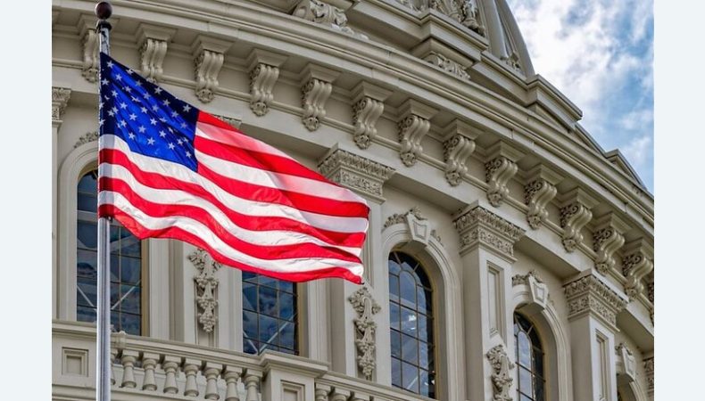 Сенат США не голосуватиме до початку наступного року за пакет допомоги Україні