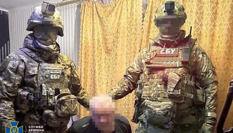 Охоронець дитсадка на Запоріжжі наводив ракети рф на будинки мирних українців