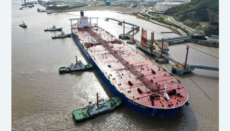 рф отримала китайські танкери для вивезення нафти до Азії