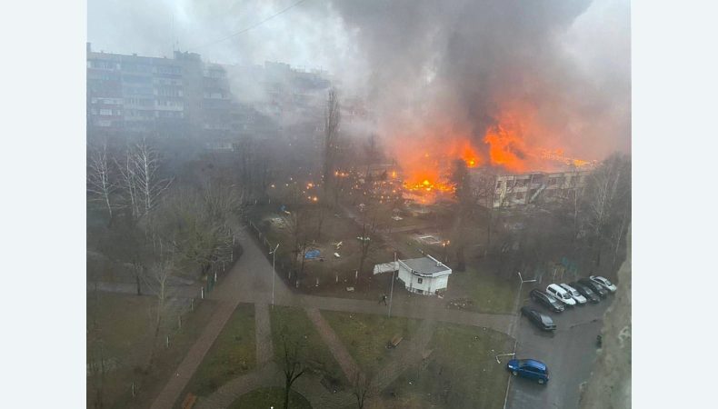 Пожежа на місці падіння гвинтокрила в Броварах