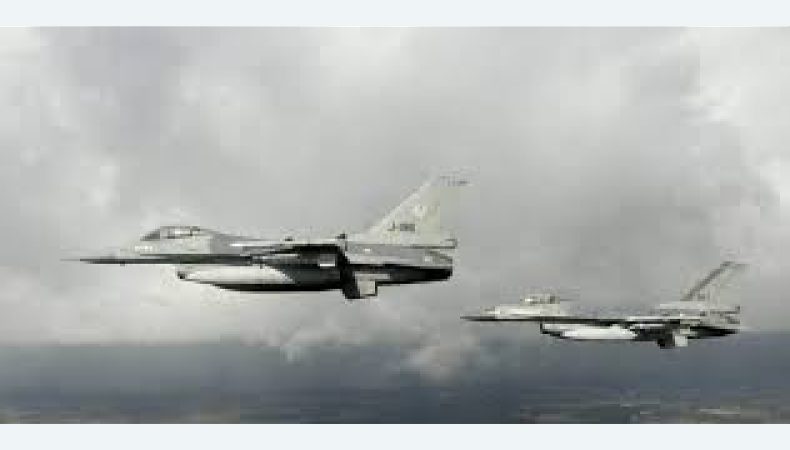 Нідерланди дозволять Україні завдавати ударів по території рф з винищувачів F-16