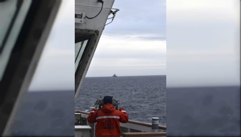 Біля Аляски засікли російські та китайські військові кораблі (ФОТО)