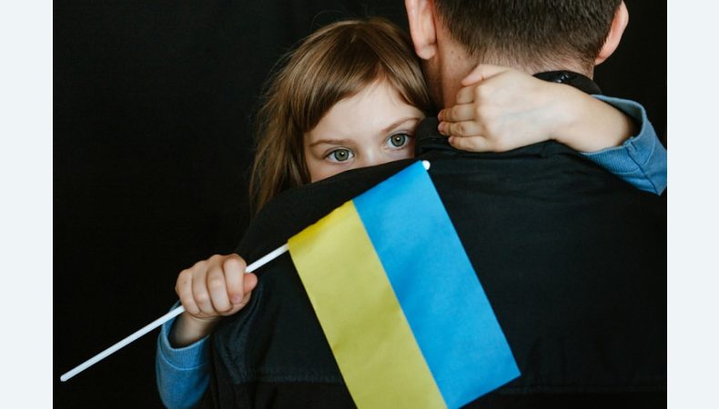 Якщо українці залишаться за кордоном відбудовувати Україну будуть індуси