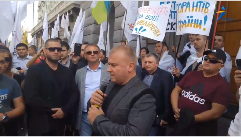 Виступ Голови партії Патріот Миколи Голомши на мітингу з підтримки Валентина Наливайченка.